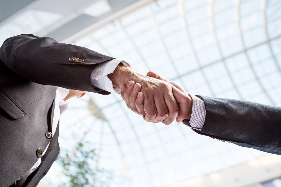 嘉定區(qū)刑事律師視角:經(jīng)濟案件法院起訴后開庭時間的多維度解析