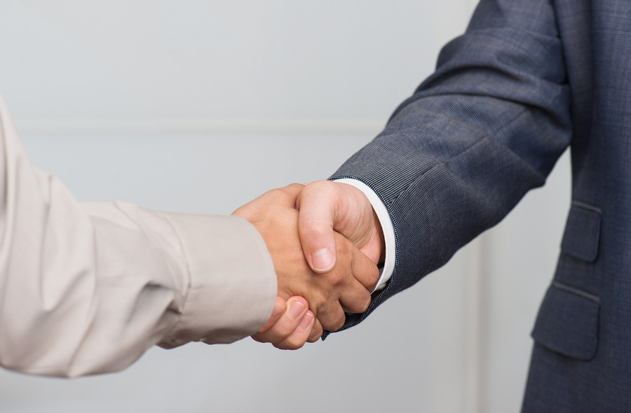 松江刑事律師視角:借錢(qián)給別人放高利貸的法律剖析