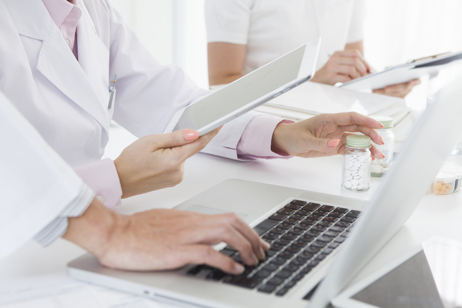 上海刑事案件律師:錢財(cái)網(wǎng)上被騙后向警察報(bào)警的正確姿勢(shì)