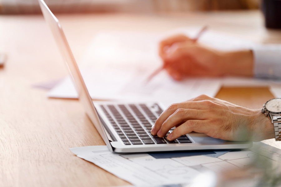 上海刑事案件律師視角下的個(gè)人經(jīng)濟(jì)犯罪立案標(biāo)準(zhǔn)探討