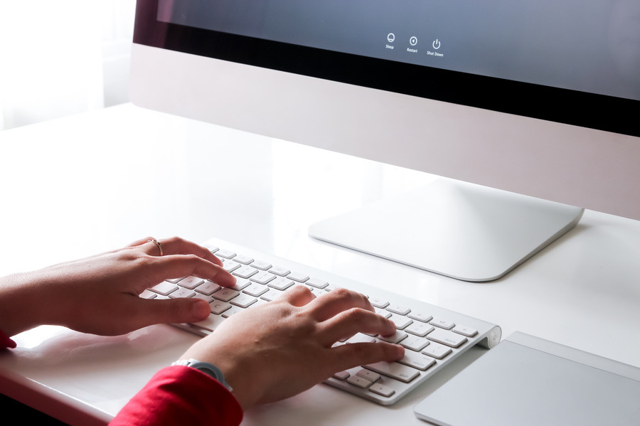 審判之魅:上海無罪辯護(hù)律師論述法庭決定的公正性與錯(cuò)誤定罪的微妙關(guān)系