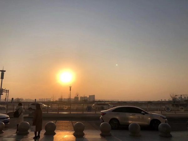 具有撫養(yǎng)義務(wù)放任嬰幼兒死亡危險(xiǎn)如何定罪處罰？上海刑事案件知名律師來回答