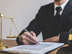 <b>崇明區(qū)刑事律師解讀2022經(jīng)濟犯罪立案標準</b>