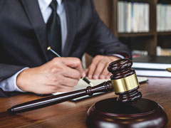 <b>楊浦區(qū)刑事律師視角:經(jīng)濟案件到檢察院后的結(jié)果等待時長探析</b>